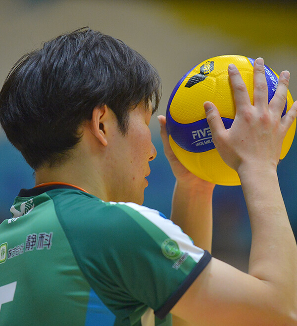 川村 駿介